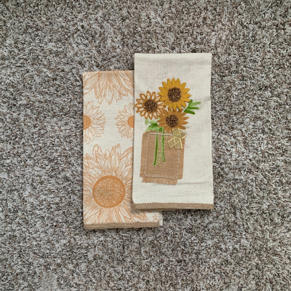 Tahari Pretty Sunflower Kitchen Towels Flower Embroidery Southern Decor Set of 2